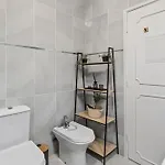 Modern 1bdr Flat With Pool In By Lovelystay