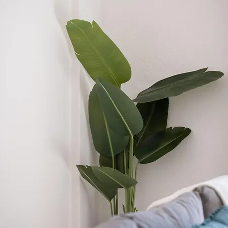Modern 1bdr Flat With Pool In By Lovelystay *