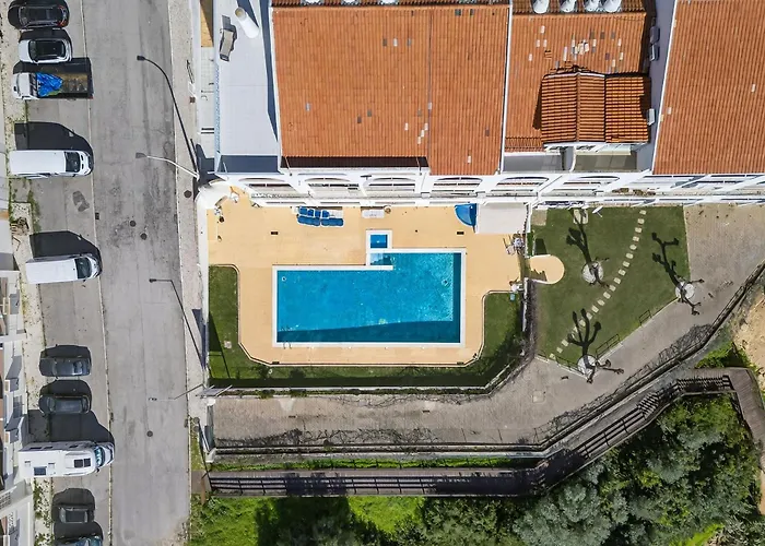 Apartment Modern 1bdr Flat With Pool In By Lovelystay Albufeira