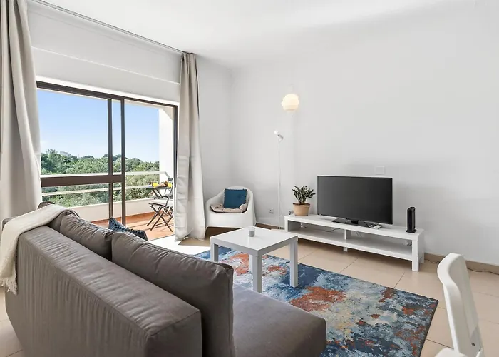 Apartment Modern 1bdr Flat With Pool In By Lovelystay Albufeira