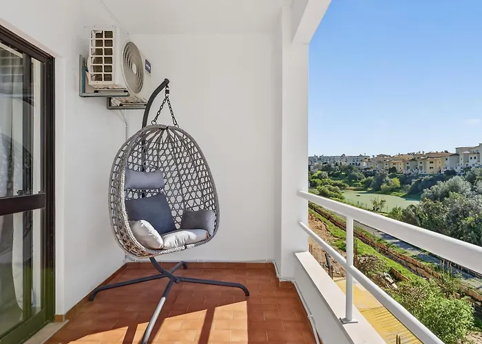 Modern 1bdr Flat With Pool In By Lovelystay Albufeira